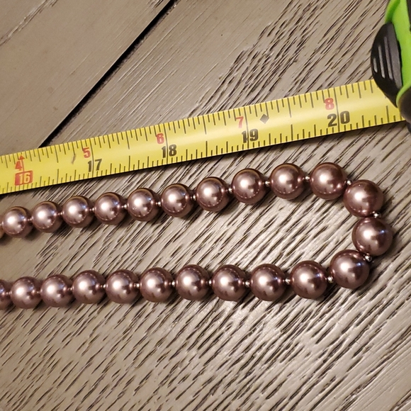 Pearl (Faux) NEW Necklace and Stretch Bracelet - Picture 7 of 8